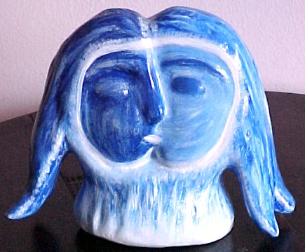 O Beijo-Escultura por Vernica M. Mapurunga de Miranda/2001