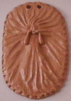 Mulher Desesperada 2/1997-Broche de Parede em argila por Vernica M. Mapurunga de Miranda